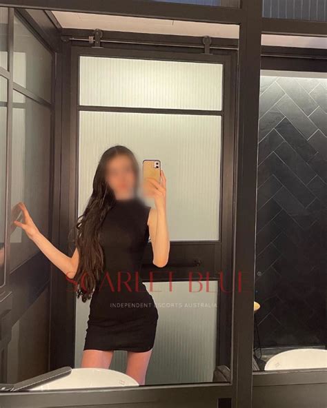 Elle independent private escort 